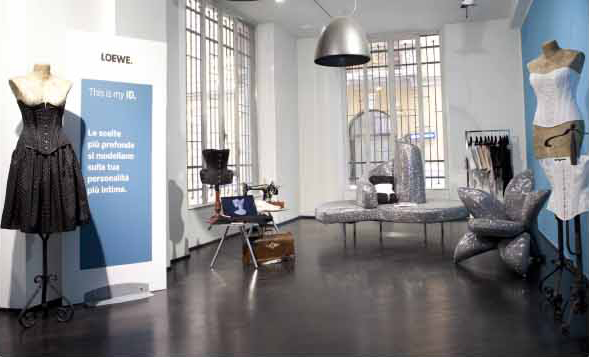 clothes_sofas location