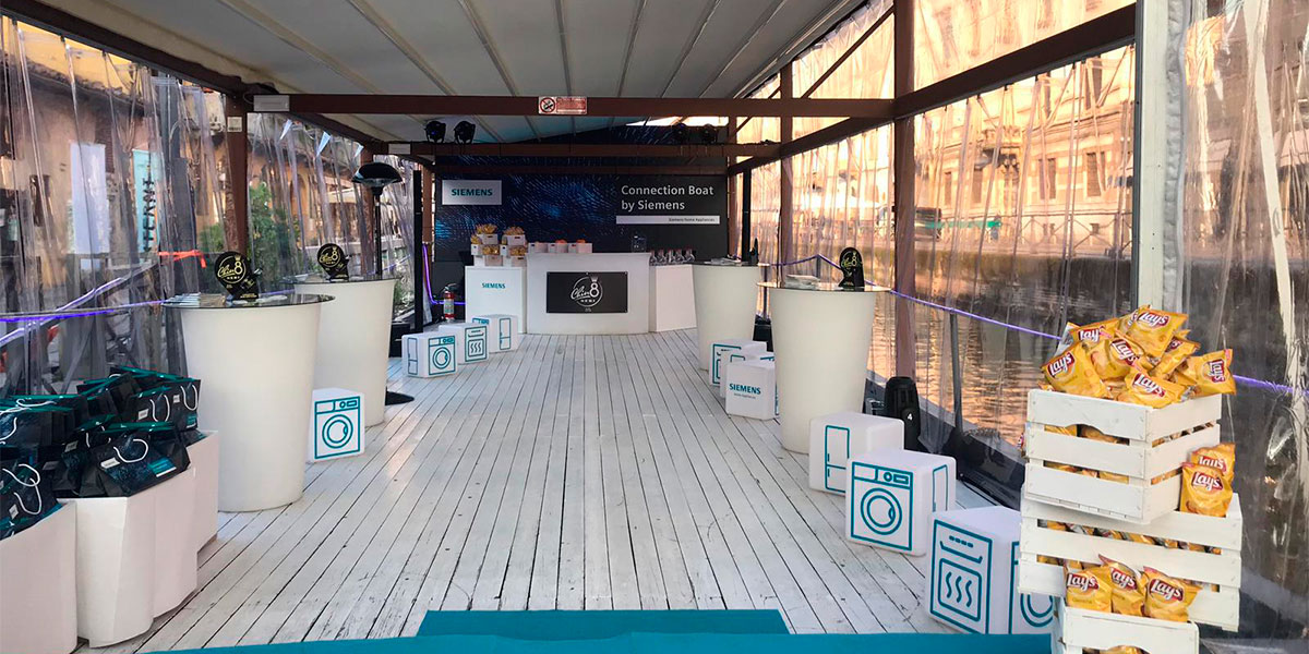 Siemens allestimento barca navigli